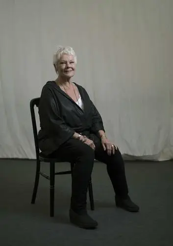 Judi Dench Computer MousePad picture 647380