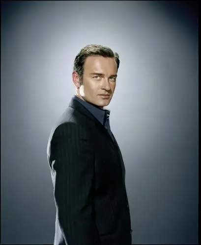 Julian McMahon Wall Poster picture 474675