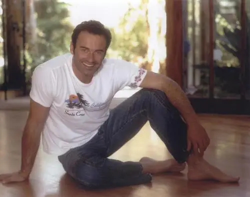 Julian McMahon Wall Poster picture 479172