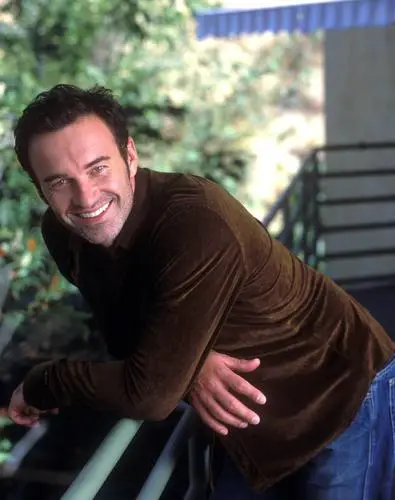 Julian McMahon Wall Poster picture 487170