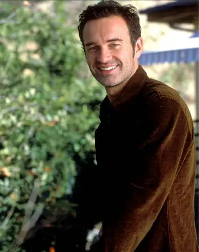 Julian McMahon Wall Poster picture 487171