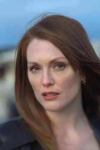 Julianne Moore Jigsaw Puzzle picture 706954