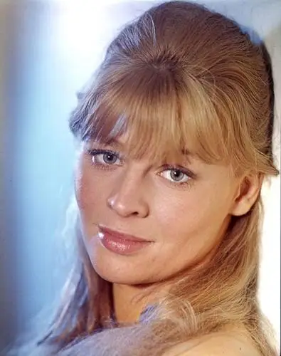 Julie Christie Wall Poster picture 650589