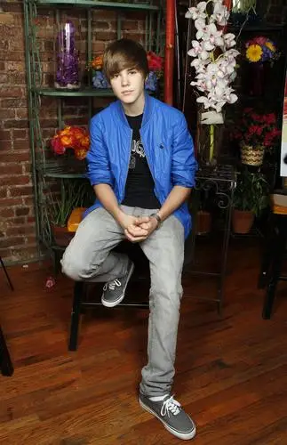 Justin Bieber Jigsaw Puzzle picture 653178