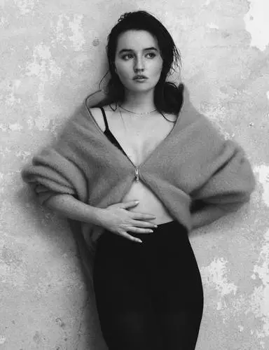 Kaitlyn Dever Wall Poster picture 1052765