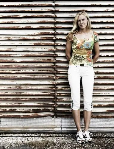 Kajsa Bergqvist Women's Colored T-Shirt - idPoster.com