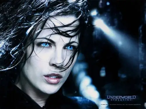 Kate Beckinsale Computer MousePad picture 84339