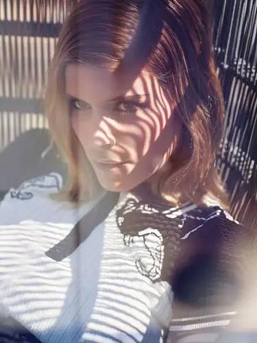 Kate Mara Women's Colored  Long Sleeve T-Shirt - idPoster.com