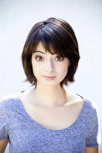 Kate Micucci White Tank-Top - idPoster.com