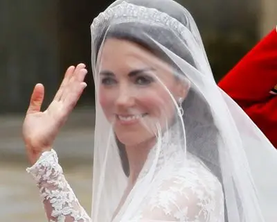 Kate Middleton Protected Face mask - idPoster.com
