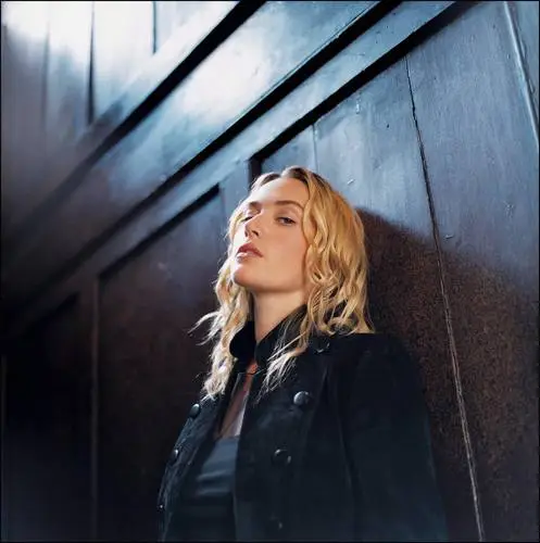 Kate Winslet Wall Poster picture 722263