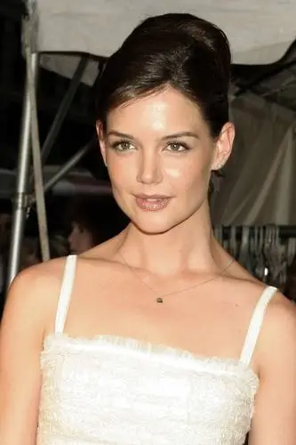 Katie Holmes Protected Face mask - idPoster.com