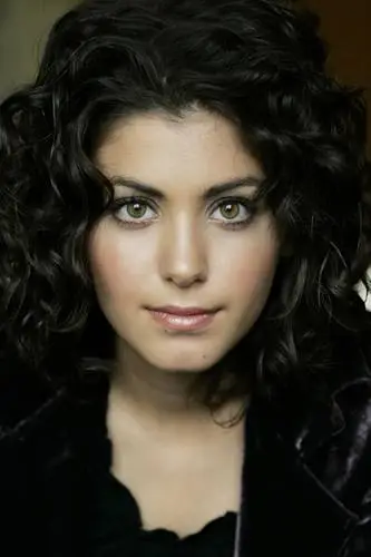 Katie Melua Protected Face mask - idPoster.com