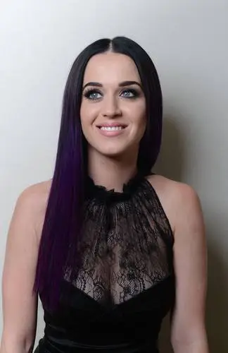 Katy Perry Protected Face mask - idPoster.com