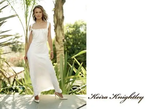 Keira Knightley White T-Shirt - idPoster.com