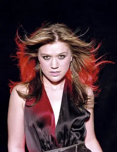 Kelly Clarkson Jigsaw Puzzle picture 12053