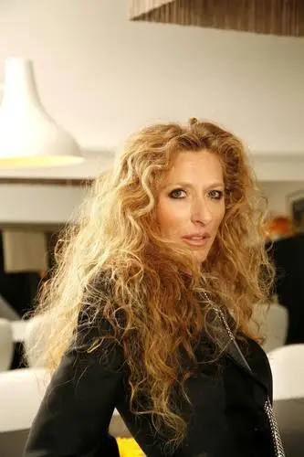 Kelly Hoppen Protected Face mask - idPoster.com