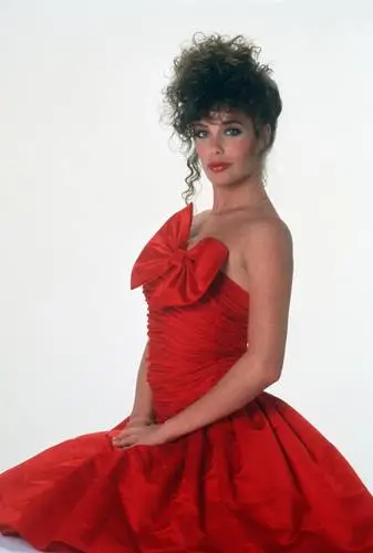 Kelly LeBrock Computer MousePad picture 666018