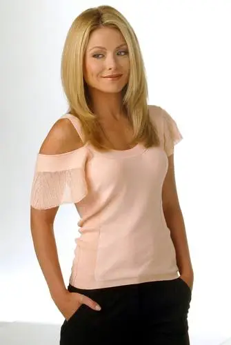 Kelly Ripa Jigsaw Puzzle picture 22873