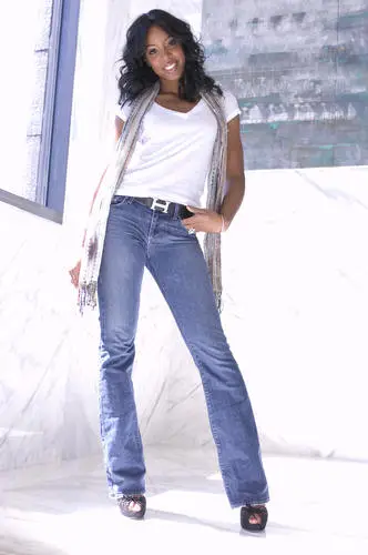 Kelly Rowland White T-Shirt - idPoster.com