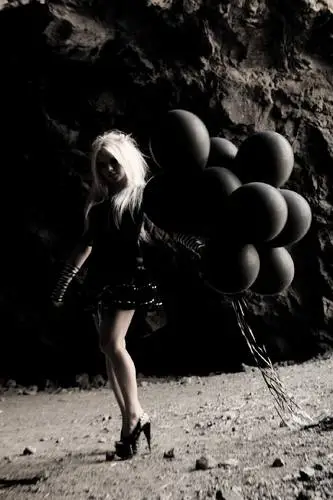 Kerli Koiv Wall Poster picture 666550
