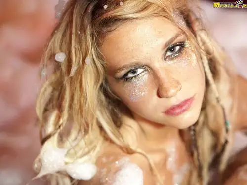 Kesha Jigsaw Puzzle picture 111156