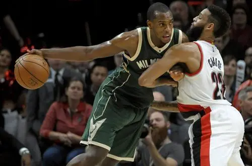 Khris Middleton Jigsaw Puzzle picture 711911