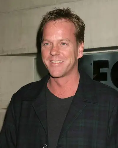 Kiefer Sutherland Wall Poster picture 39611