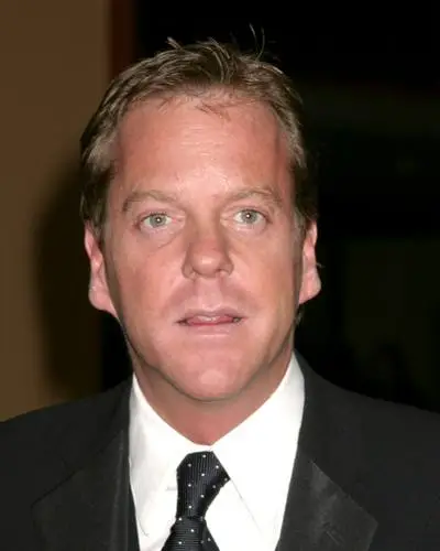 Kiefer Sutherland Wall Poster picture 39613