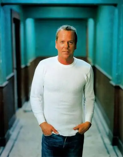 Kiefer Sutherland Wall Poster picture 477930