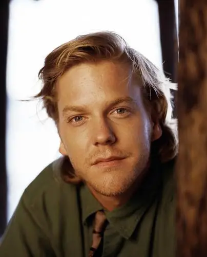 Kiefer Sutherland Wall Poster picture 483733