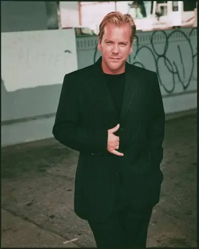 Kiefer Sutherland Computer MousePad picture 502645