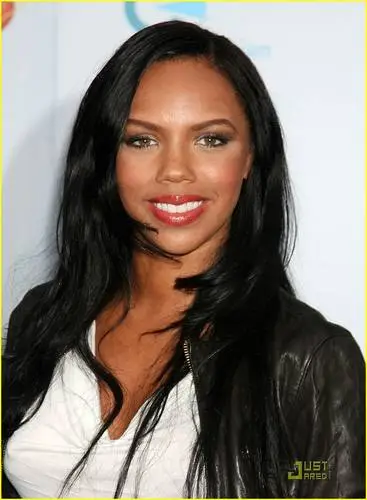 Kiely Williams Jigsaw Puzzle picture 117269
