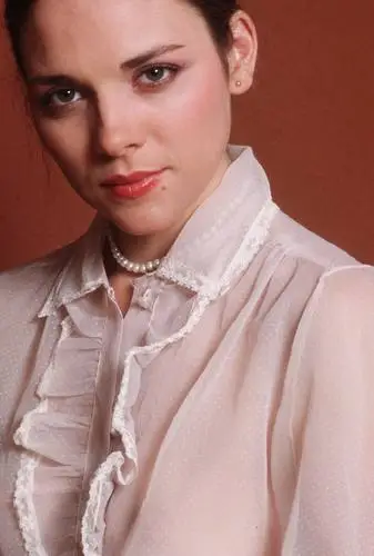 Kim Cattrall Computer MousePad picture 728922