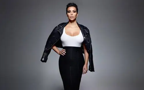 Kim Kardashian Wall Poster picture 728981