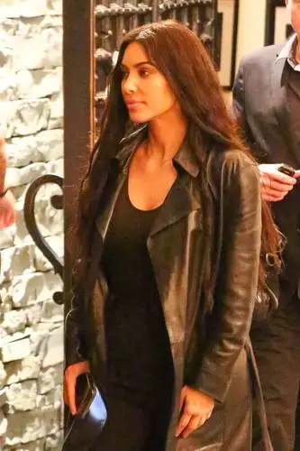 Kim Kardashian Tote Bag - idPoster.com
