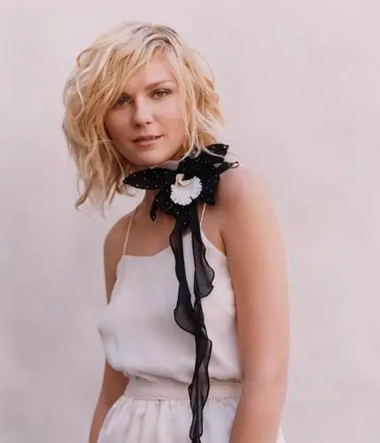 Kirsten Dunst Wall Poster picture 39814