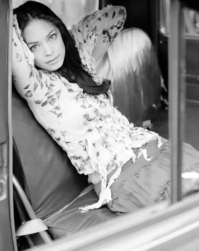 Kristin Kreuk Wall Poster picture 22992