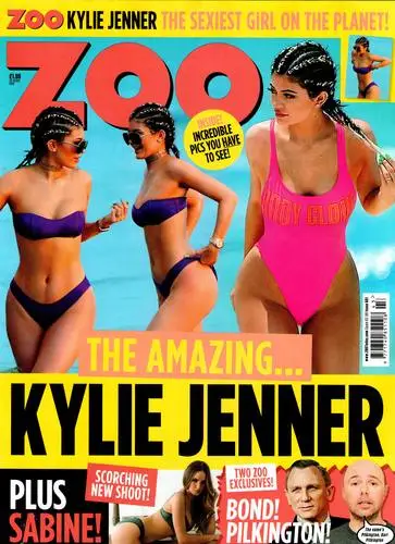 Kylie Jenner Tote Bag - idPoster.com