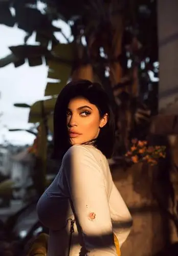 Kylie Jenner Wall Poster picture 741654