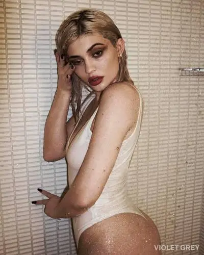 Kylie Jenner Wall Poster picture 741670