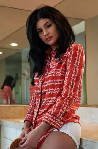 Kylie Jenner Wall Poster picture 741690