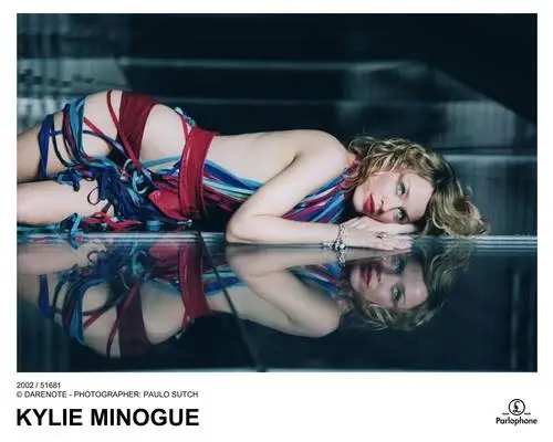 Kylie Minogue Jigsaw Puzzle picture 741819
