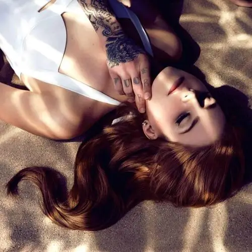 Lana Del Rey Jigsaw Puzzle picture 145543