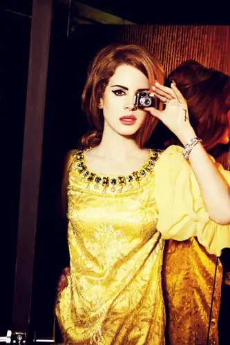Lana Del Rey Women's Colored T-Shirt - idPoster.com