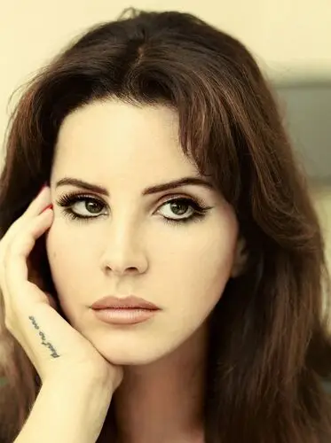 Lana Del Rey White Tank-Top - idPoster.com