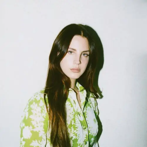 Lana Del Rey Women's Colored T-Shirt - idPoster.com