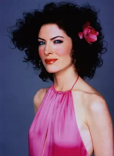 Lara Flynn Boyle Wall Poster picture 731269