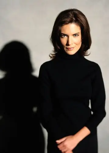Lara Flynn Boyle Women's Colored  Long Sleeve T-Shirt - idPoster.com