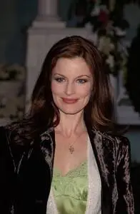 Laura Leighton posters and prints